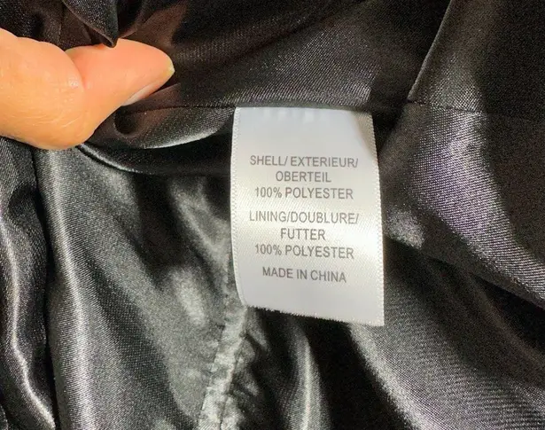 Aidan Mattox Sz 2 Black V Neck Halter Cocktail Party Dress Above Knee Sleeveless