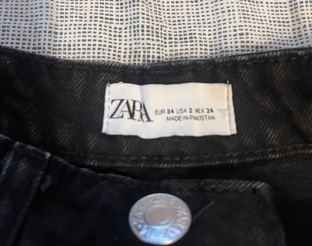 ZARA Womens Black Distressed Mom Jeans Size 2