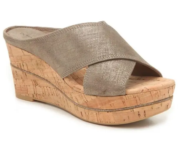 Donald Pliner Sandals