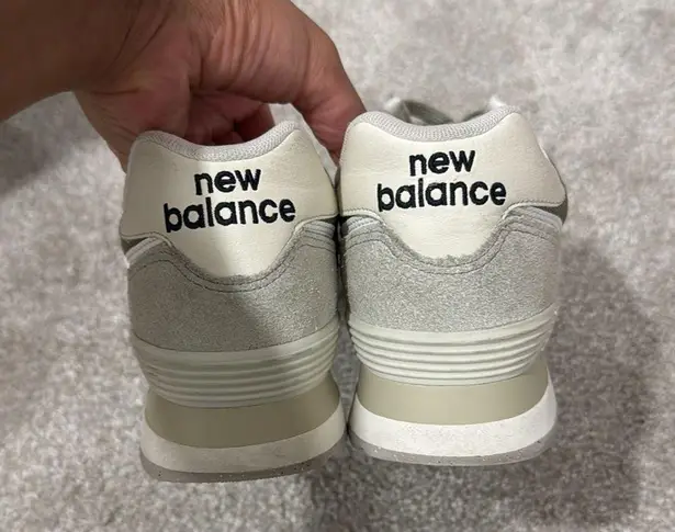 New Balance 574 Sneakers Size 9.5