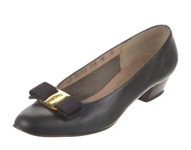 Salvatore Ferragamo Vintage Vara Leather Pump Heels
