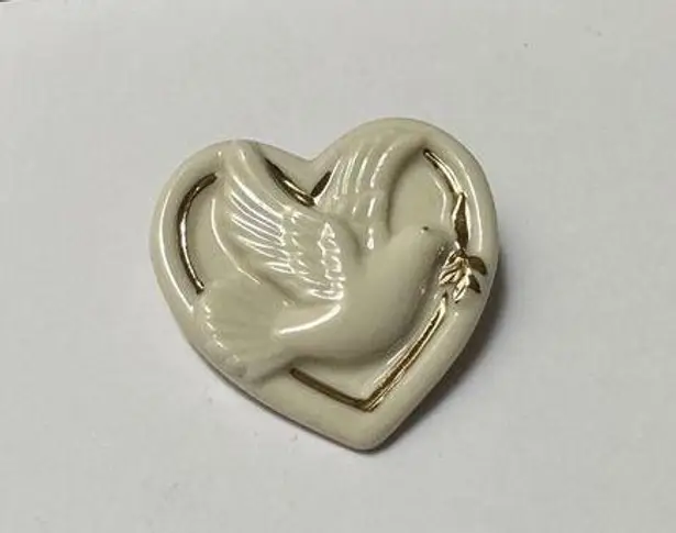Dove Signed Lenox Porcelain Peace Inside Heart Christmas Holiday Brooch Pin