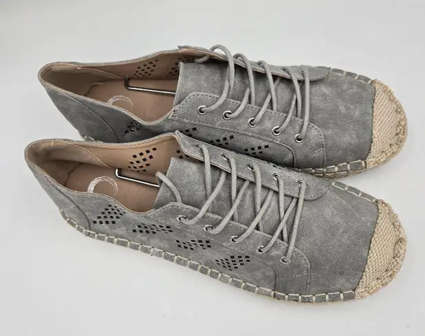 Journee Collection Women's Razili Espadrille Sneaker Gray Size 10 Faux Leather