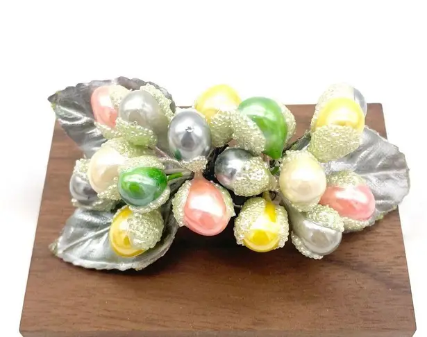 Vintage Shoe Clips Buckles Pastel Faux Pearl Frosted Floral Spray 1940s 1950s Pink