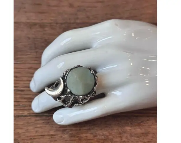 Rare Mania Mania 925 Silver Amazonite Crescent Moon Chunky Statement Ring SZ. 8