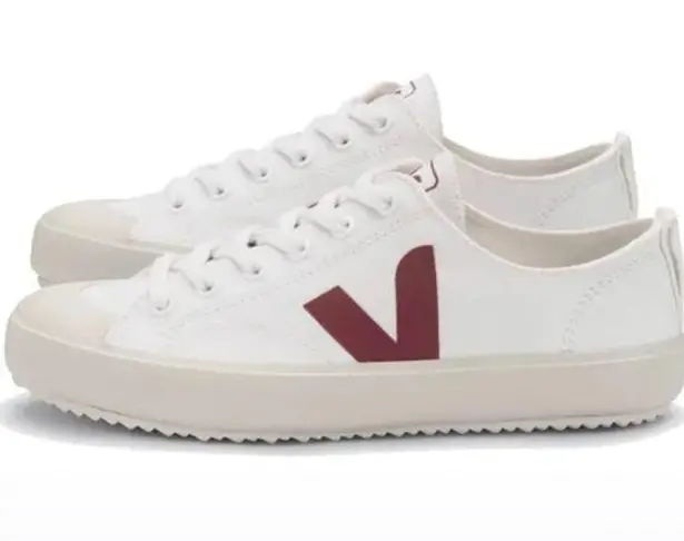 VEJA  Nova Stylish Skateboarding Shoes