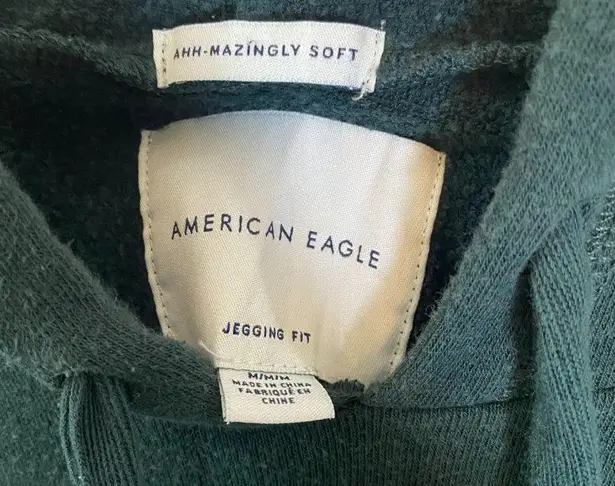 American Eagle  Ahh-Mazingly Soft Sweatshirt Green Jegging Fit Hoodie