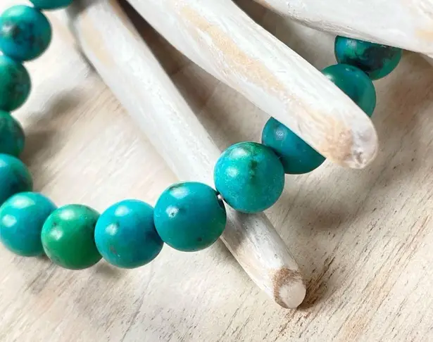 Vivid Stone Stretchy Beaded Bracelet Green