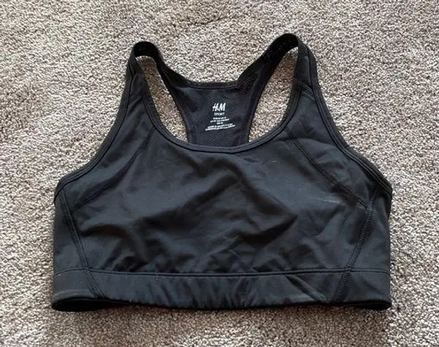 H&M  Sports Bra SIZE M