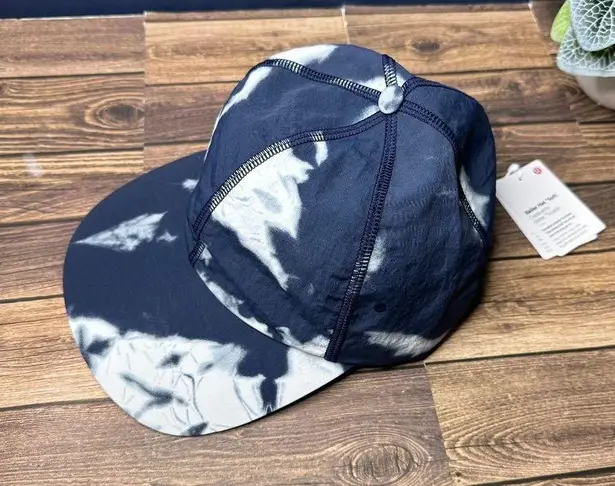 Lululemon Baller Hat Soft Adjustable NWT One Size (Indigo Ice Print Blue Multi)