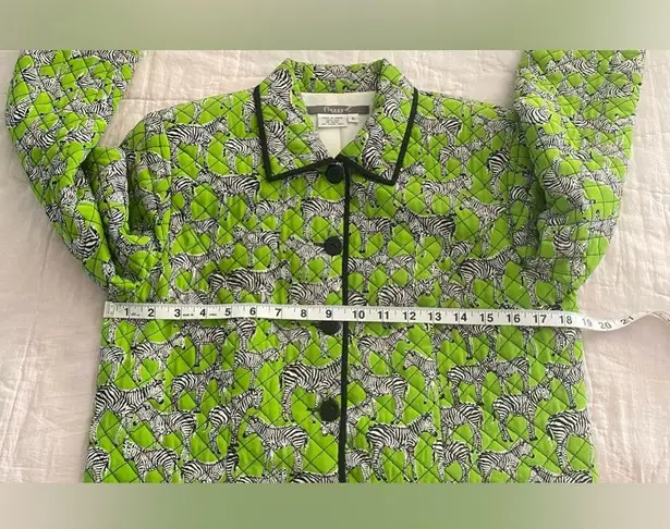 Maggy London Maggy L Jacket-Womens Sz 6 100%-Silk Quilted-Lined Button Down Zebra Design-VTG