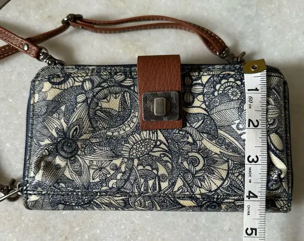 Sakroots Navy Desert Spirit Circle Crossbody Wristlet Wallet Bifold Boho Bag