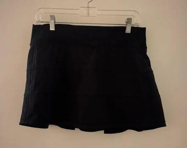 lululemon pace rival mid rise athletic skirt black size 6 Tall