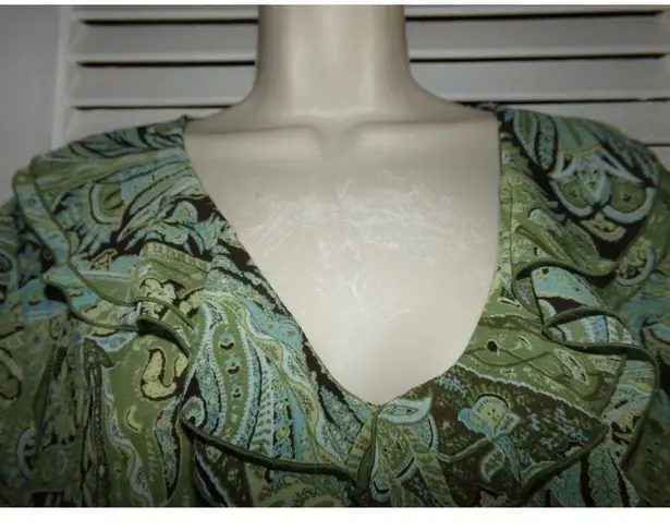 Emma James Vtg Emma James green/brown paisley ruffle neck blouse 16 Whimsy Coquette