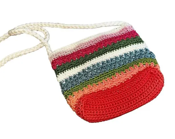 Rainbow Stripe Design White Knit Crossbody Purse Beach Style Lina Bag Crochet! Red