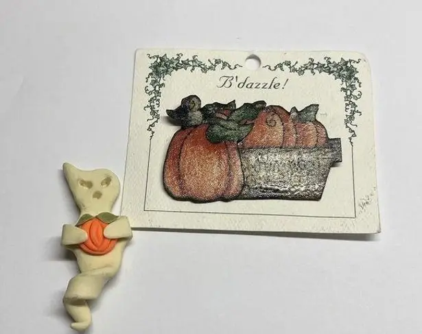 Lot Of 2 Brooch Pins Autumn Fall Thanksgiving / Halloween