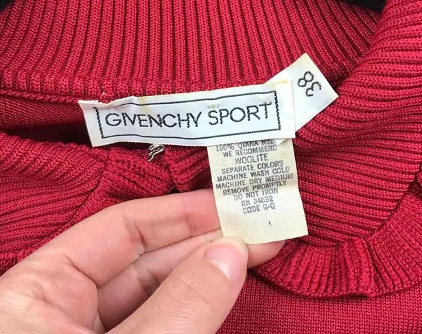 Givenchy Vintage 80’s  sport red sweater w/ collar