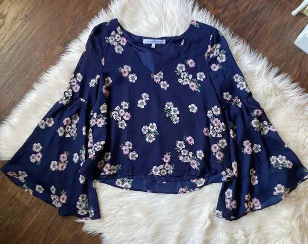 Cupcakes and Cashmere Audriana Floral Bell Sleeve Top