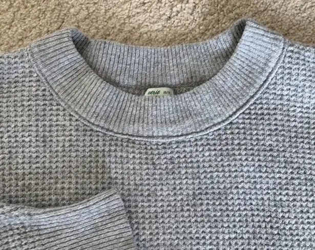 Aerie Women’s XS Gray Weaved Knit Oversized‎ Crew Neck Sweater