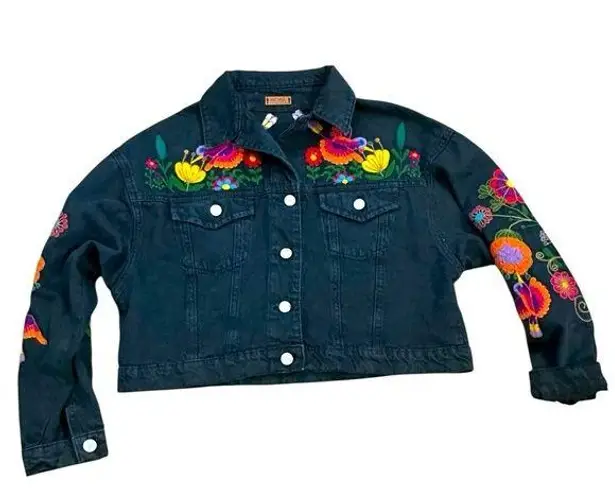 Intyka Bohemian Handmade Embroidered Denim Jacket with Floral Design Blue