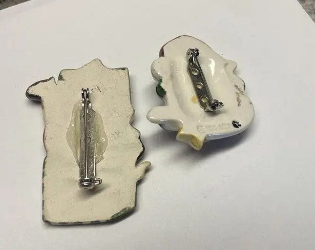 Lot Of 2 Ceramic Brooch Pins 1 TSC 2002 Vintage