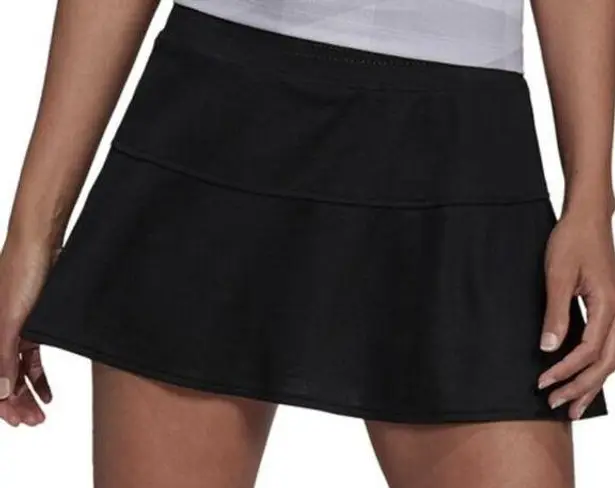 VM black Swim skirt, ladies size medium ruffle tier bathing suit skort bottom