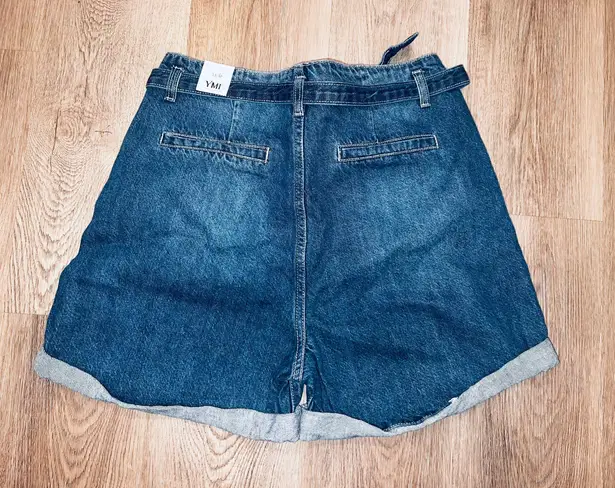 Ymi Jeans Shorts Size 11/30 New