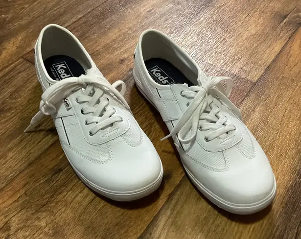 Keds  Ortholite Memory Foam Women's Sneakers WH53121 10M‎ White Shoes thumbnail 1