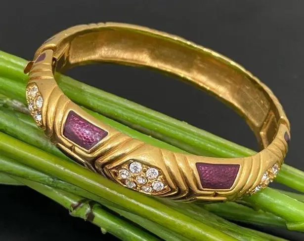 Joan Rivers Retired Wine Red Enamel Pave Rhinestone Goldplated Hinged Bracelet
‘