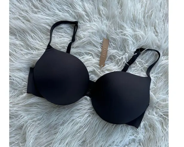 SKIMS Ultimate Push up Plunge Bra Onyx Size 38D