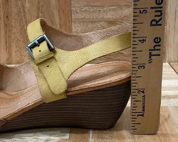 NAYA “Fausta” Yellow Woven Leather Ankle Strap Wedge Heeled Sandal Size 9