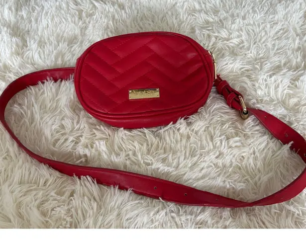 Bebe Los Angeles Red Quilted Chevron Belt Bag Crossbody Fashion Purse