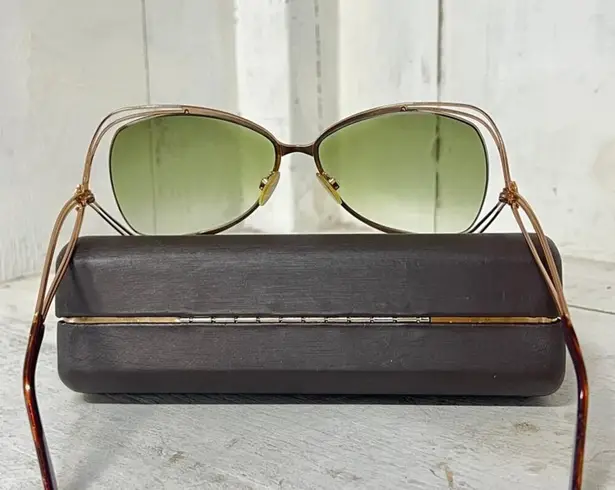 Roberto Cavalli RC 526S 72F 60 Peonia Pink Frame Green Lens Butterfly Sunglasses