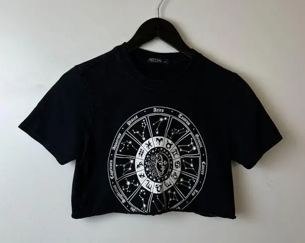 Zodiac  Signs T Shirt Womens Black Small S Crop Top Raw Hem Constellation Cotton