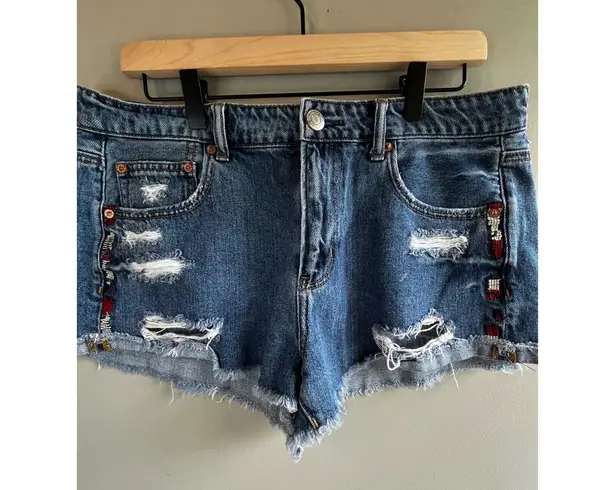 American Eagle Denim Distressed Embroidered Festival Jean Shorts Size 12 Boho Blue