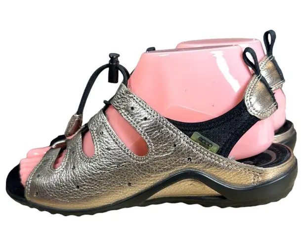 Ecco Jab Toggle Gold Leather Sandals Women's Size EU 37 (US 6.5)