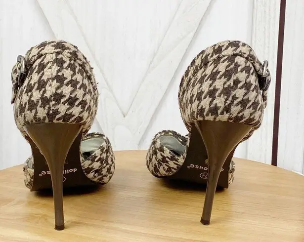 Dollhouse Houndstooth Fabric Buckle Pointed Toe Heels Tan Brown 7.5