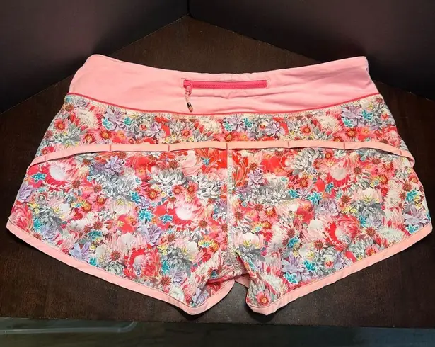 Lululemon  Run Speed Shorts Flowabunga Mini Multi Bleached Coral Sz 6 Pink Floral
