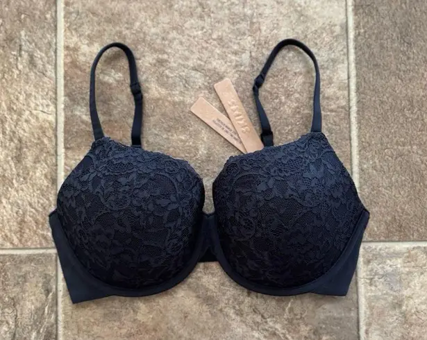 SKIMS Fits Everybody Lace T-shirt Bra Onyx Size 34D