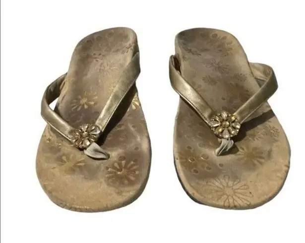 Vionic Womens Gold Floral Flip-Flops With Embellished Strap Size 8 Comfortable A