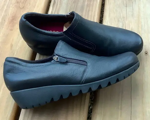 Munro Ladies leather loafers 🖤🖤🖤