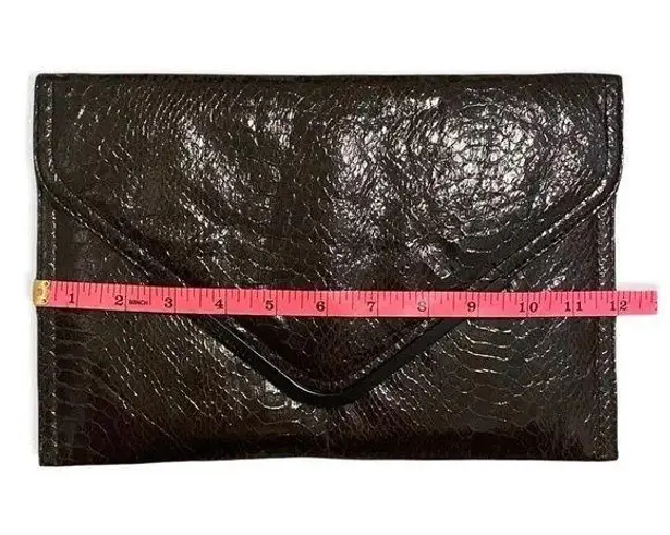 BCBGeneration NWOT  Brown Faux Alligator Skin Fold Over Magnetic Clutch Purse