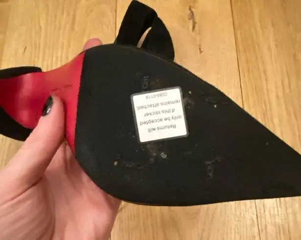 Emanuel Ungaro Suede Pumps in Black and Red Bottoms Size 7