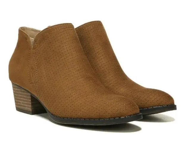 Life Stride Women's Blake Medium/Wide Block Heel Ankle Boot in Brown, Size 8.5