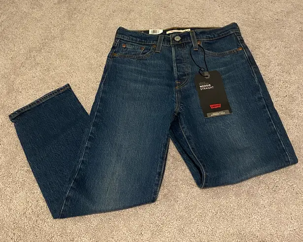 Levi's Wedgie Straight Jeans