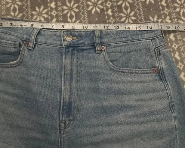 American Eagle Stretch Mom Jean Ripped 3380 Size 12 Short