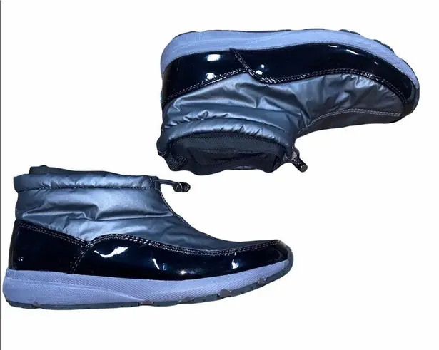 Sporto Tracy size 8 1/2 black slip on waterproof boots