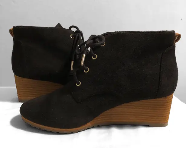 Dr. Scholls black faux suede wedge ankle booties