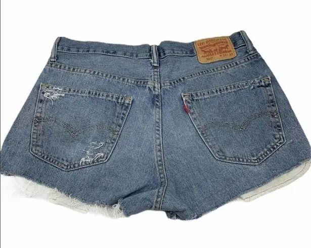 LEVI'S 550 Relaxed fit High Rise Cut off Mom Jean shorts Size 6 Blue