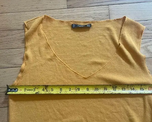 Mango  women's mustard knitted vneck‎ top size small